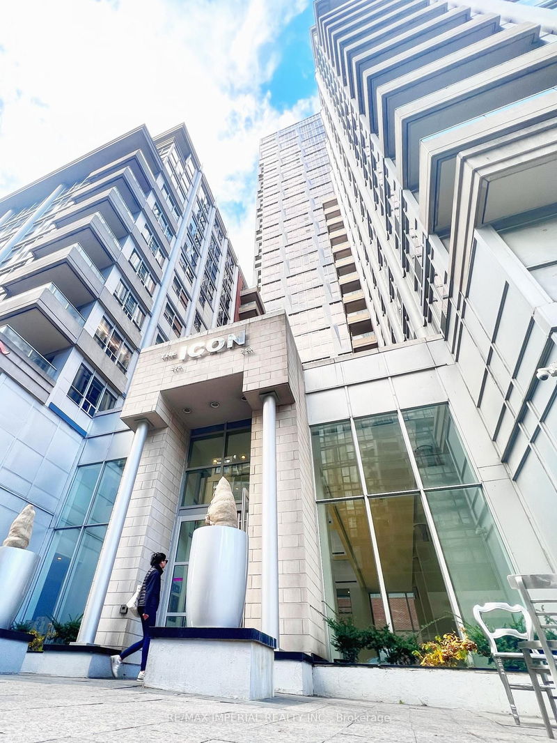 home for lease on 1431-250 Wellington Street W