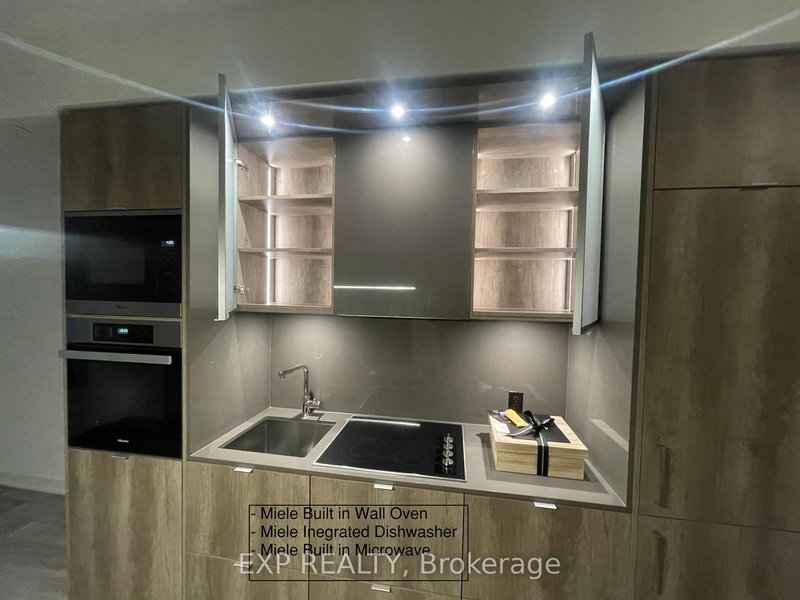 1106 - 11 Yorkville Ave, Toronto, M4W 1L2 | Image 3