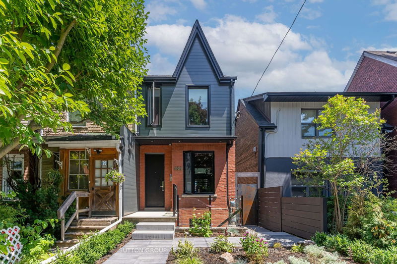 home for lease on Lower-489 Clinton Street