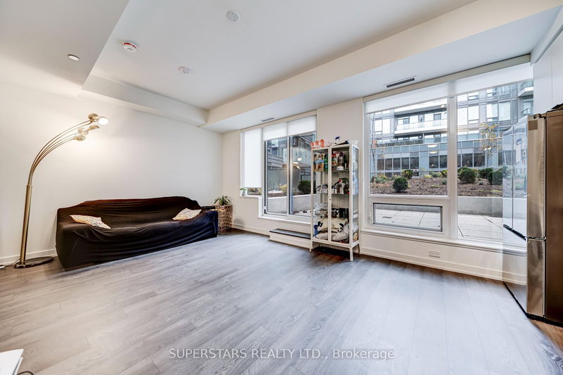 S305 - 8 Olympic Garden Dr, Toronto, M2M 0B9 | Image 2