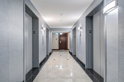 Unit 2503 — 2181 Yonge St, Toronto - Mount Pleasant West image-0-3