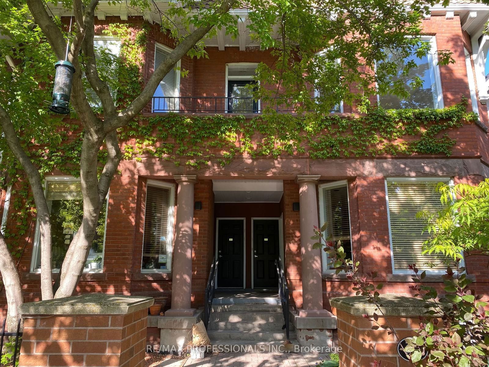 Townhouse for lease at 14-217 St George Street, Toronto, Annex, M5R 3S7 - MLS: C11897087