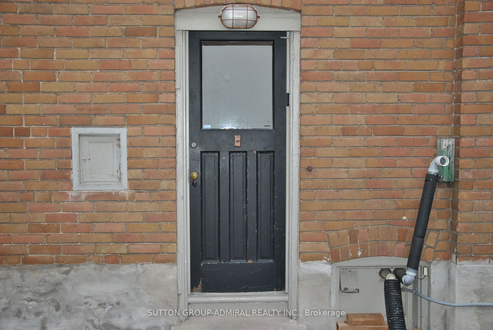 Detached House for lease at Lower-172 St Clair Avenue, Toronto, Rosedale-Moore Park, M4T 1N8 - MLS: C11898050