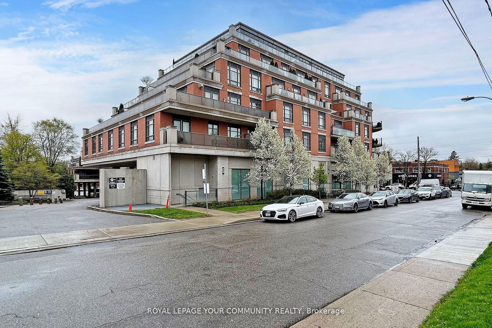 Condo leased at 405-1717 Avenue Road, Toronto, Bedford Park-Nortown, M5M 3Y5 - MLS: C11899793