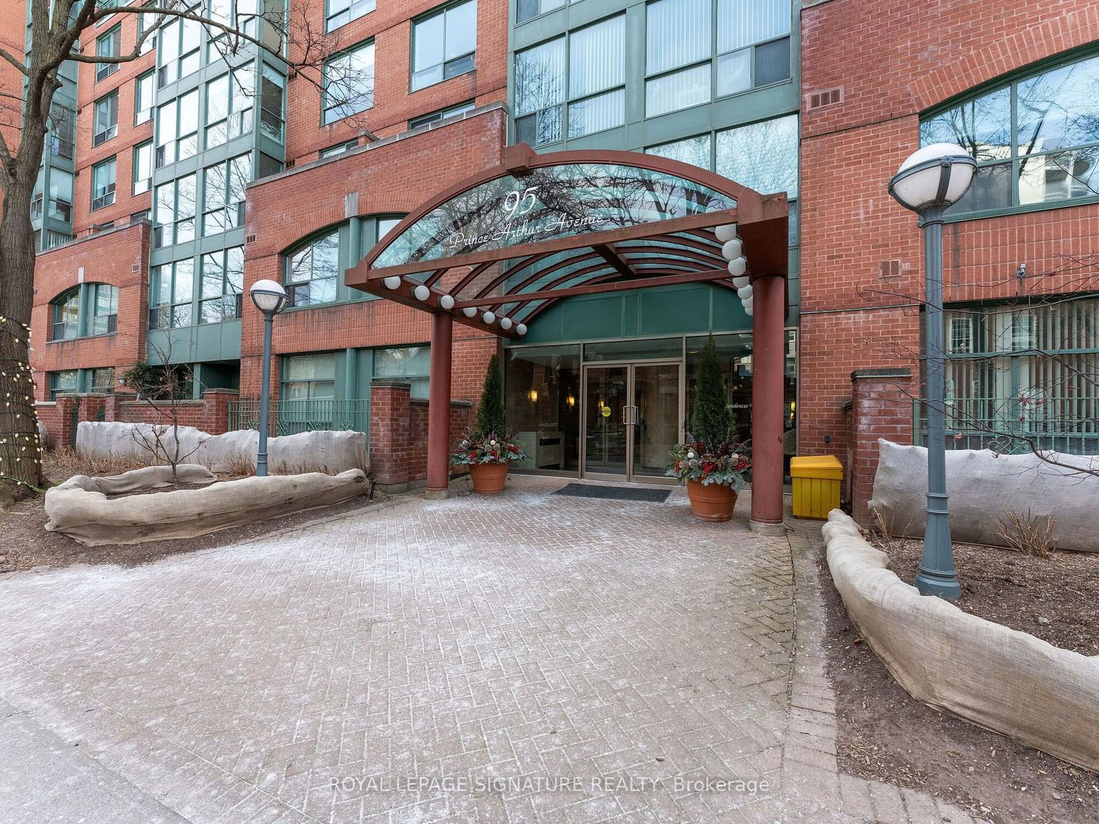 Condo for lease at 516-95 Prince Arthur Avenue, Toronto, Annex, M5R 3P6 - MLS: C11900187