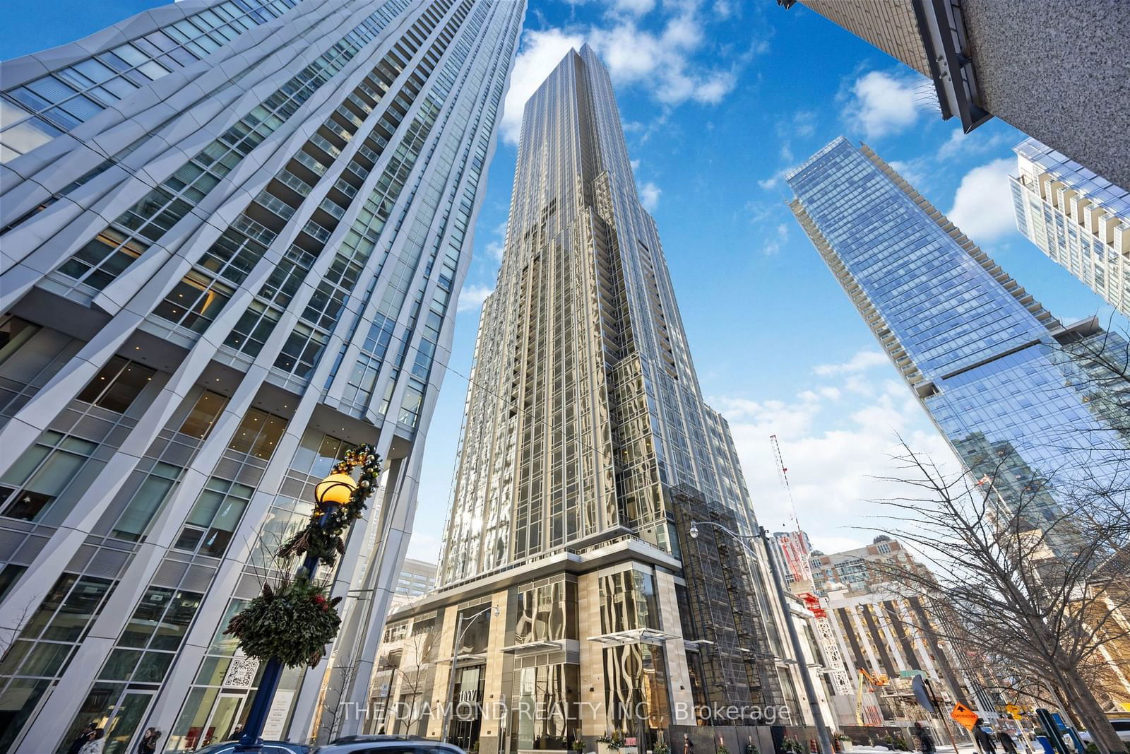 Condo for lease at 1903-11 Yorkville Avenue, Toronto, Annex, M4W 1L2 - MLS: C11900248