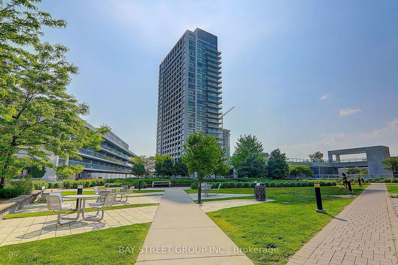 home for lease on 1202-30 Herons Hill Way