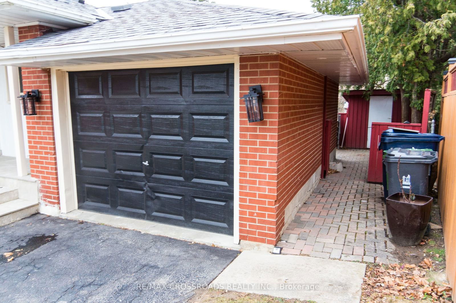 Detached House for lease at 43 Wigmore Drive, Toronto, Victoria Village, M4A 2E6 - MLS: C11900487