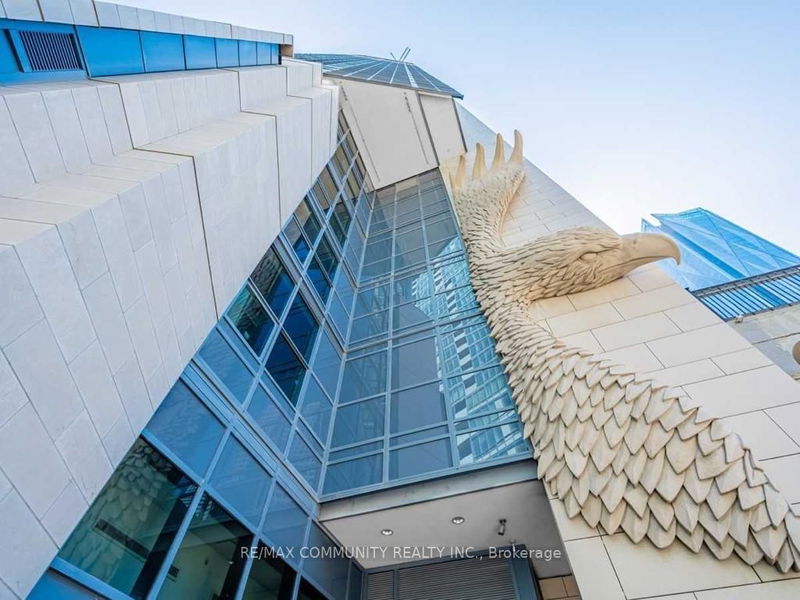 home for lease on 2202-1 The Esplanade Street