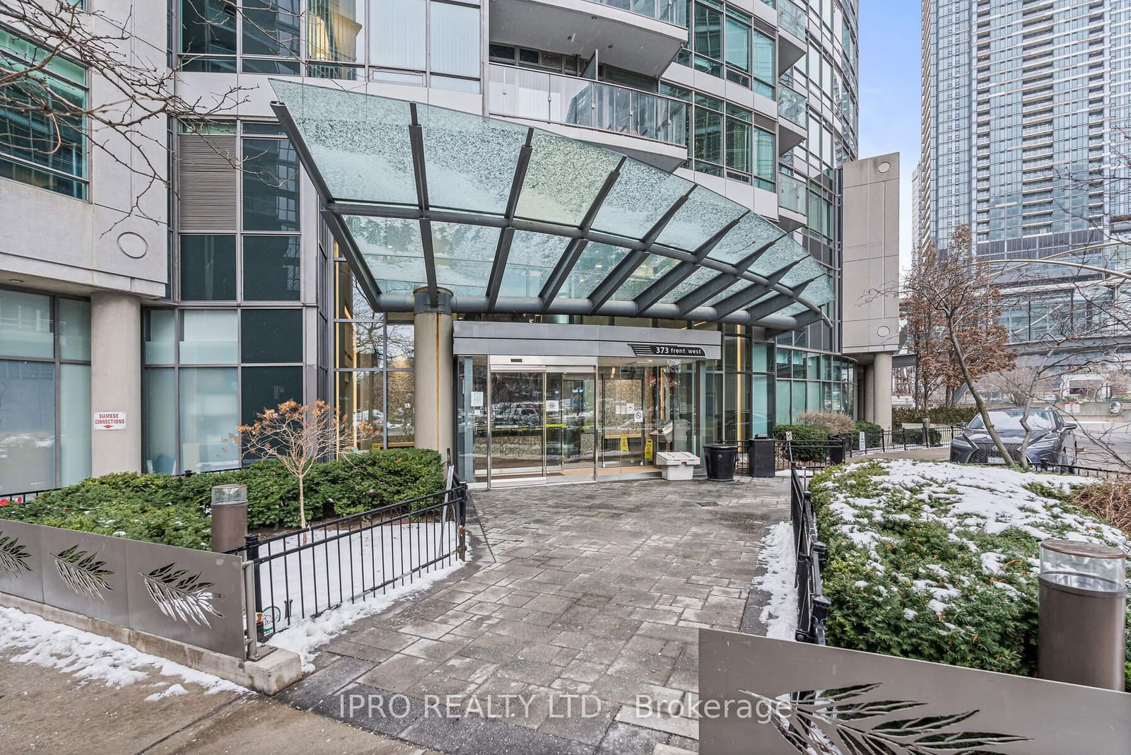 Condo for lease at 1808-373 Front Street, Toronto, Waterfront Communities C1, M5V 3R7 - MLS: C11900894