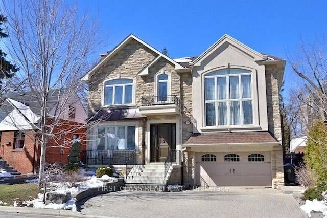 Detached House leased at 28 Lyndale Drive, Toronto, Willowdale East, M2N 2Y1 - MLS: C11900957