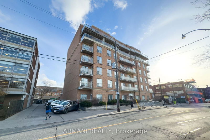 home for lease on 205-11 Christie Street