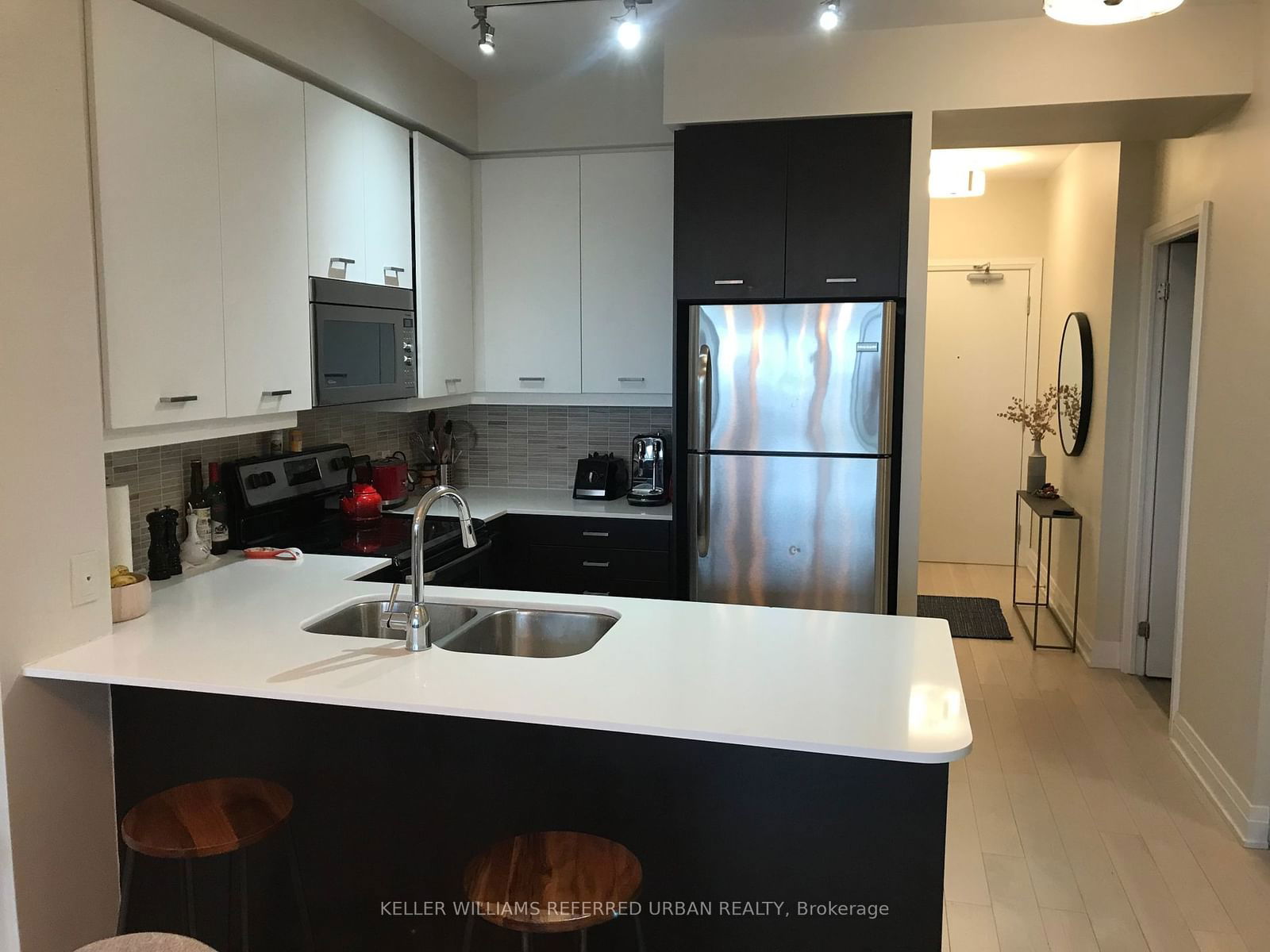 Condo leased at 501-530 St Clair Avenue, Toronto, Humewood-Cedarvale, M6C 0A2 - MLS: C11901216