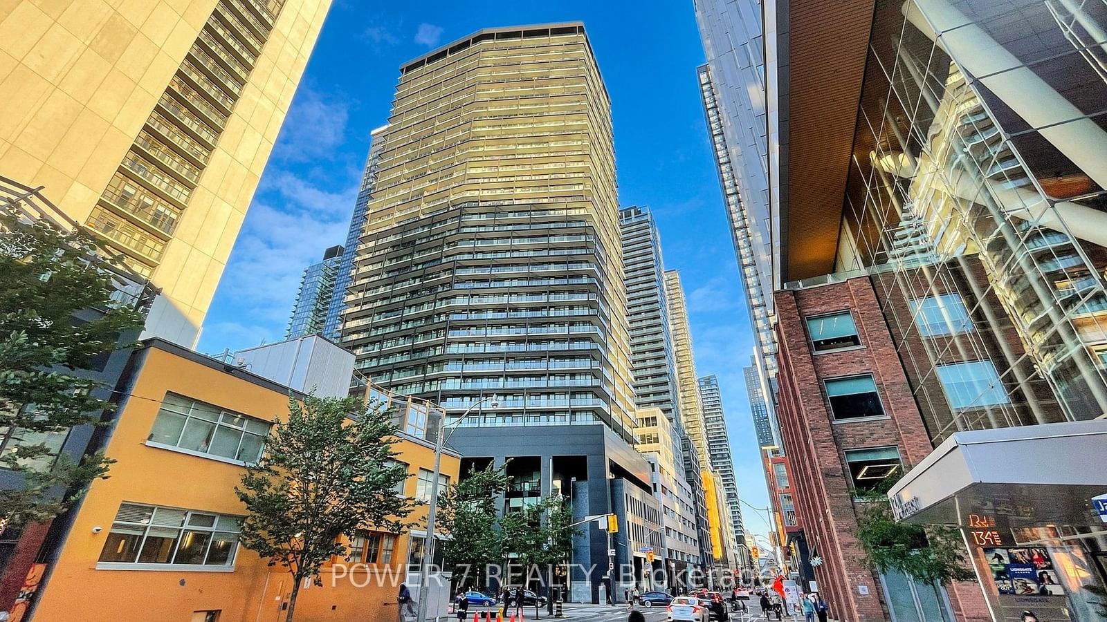 Condo for lease at 3111-125 Peter Street, Toronto, Waterfront Communities C1, M5V 0M2 - MLS: C11901230