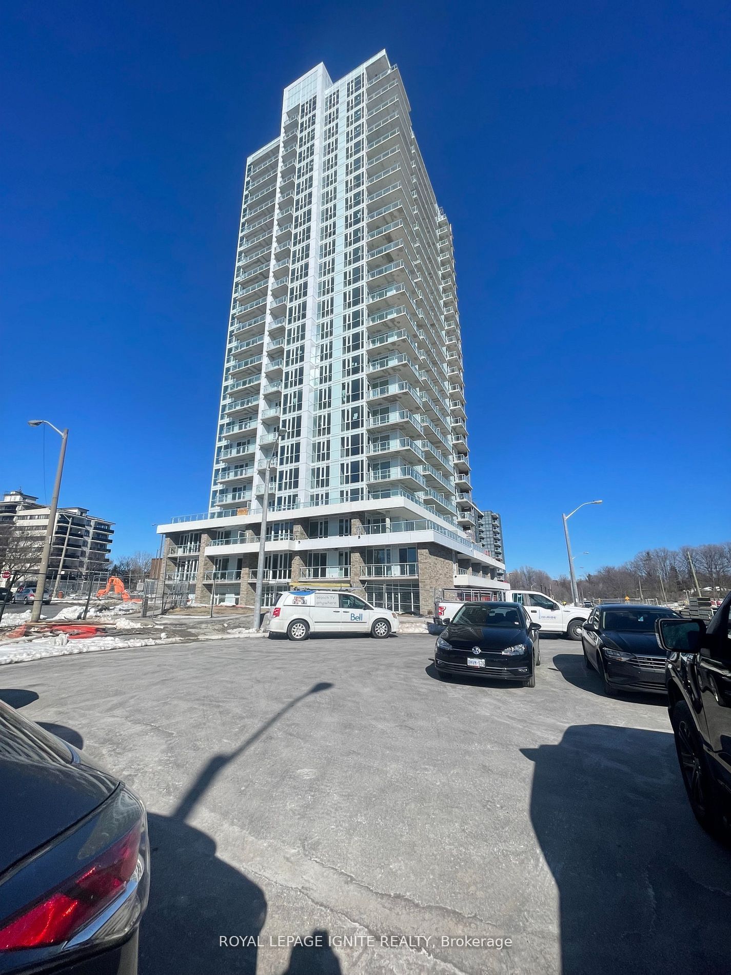 Condo for lease at 2008-10 Deerlick Court, Toronto, Parkwoods-Donalda, M3A 0A7 - MLS: C11901350