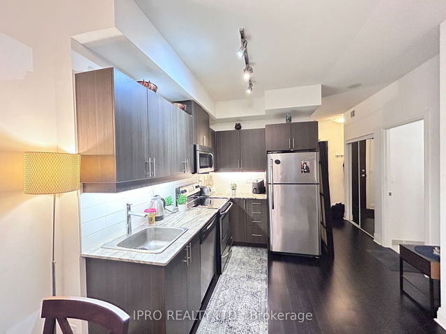 101 - 17 Kenaston Gardens
