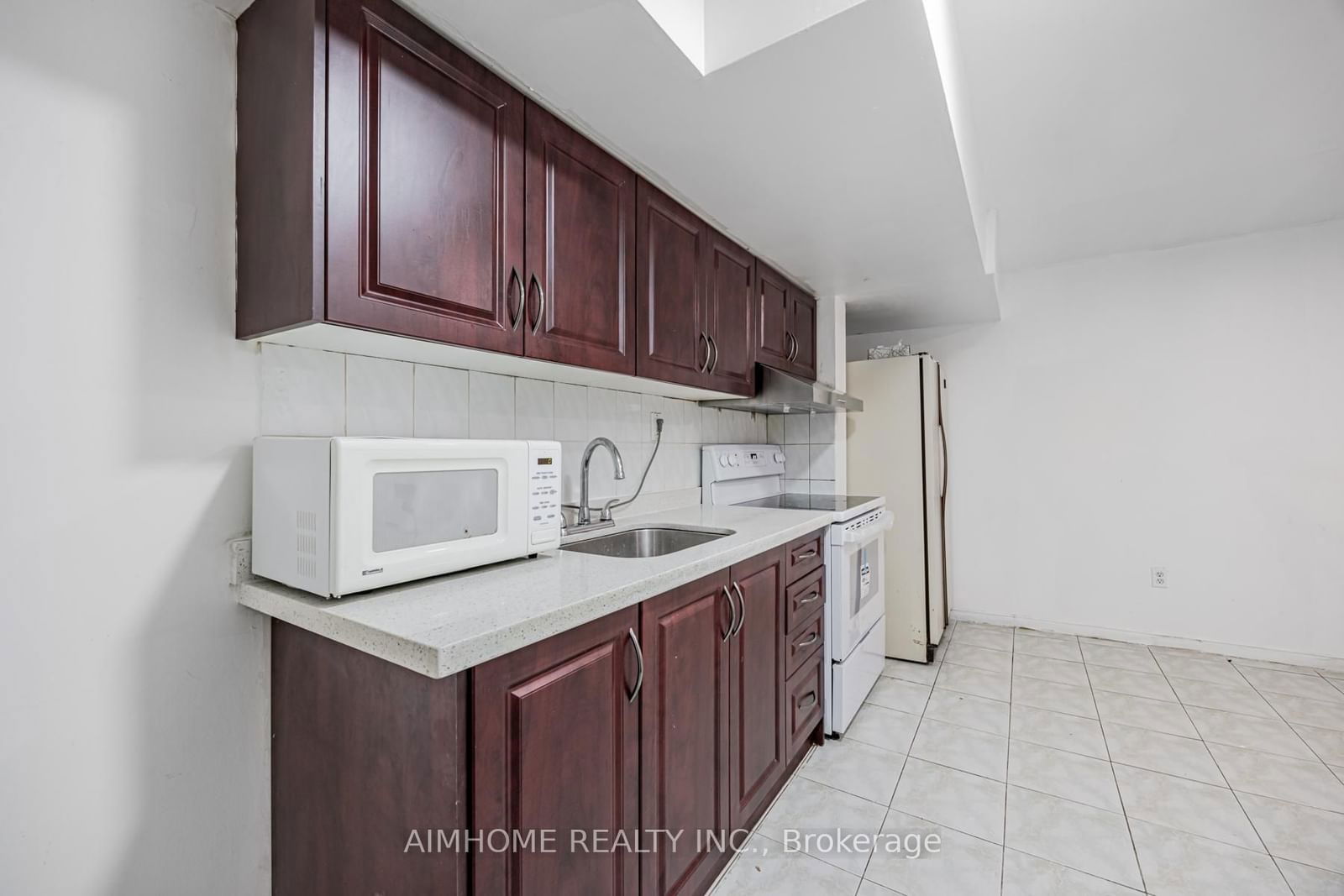 Semi-Detached House for lease at B3-144 Wolseley Street, Toronto, Trinity-Bellwoods, M6J 3R4 - MLS: C11901464