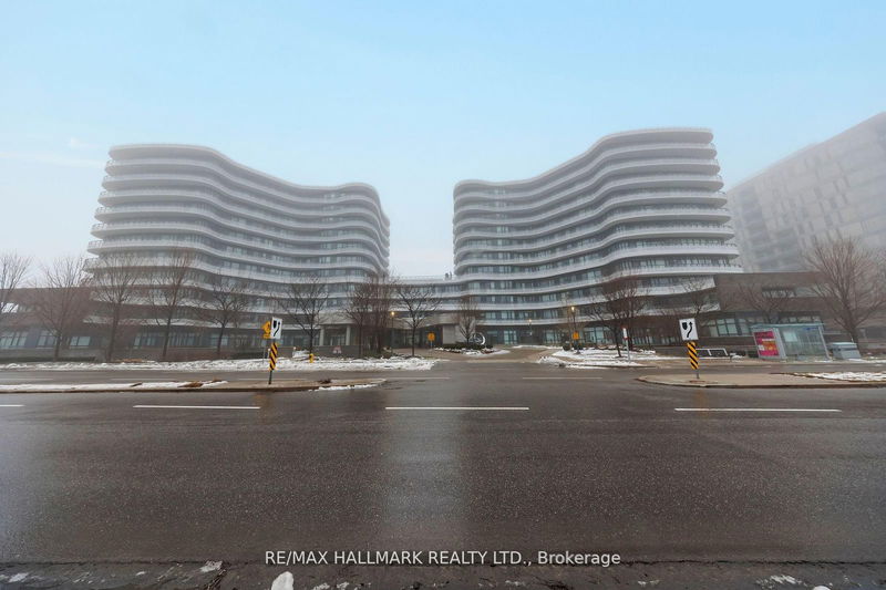 home for lease on 514-99 The Donway  W
