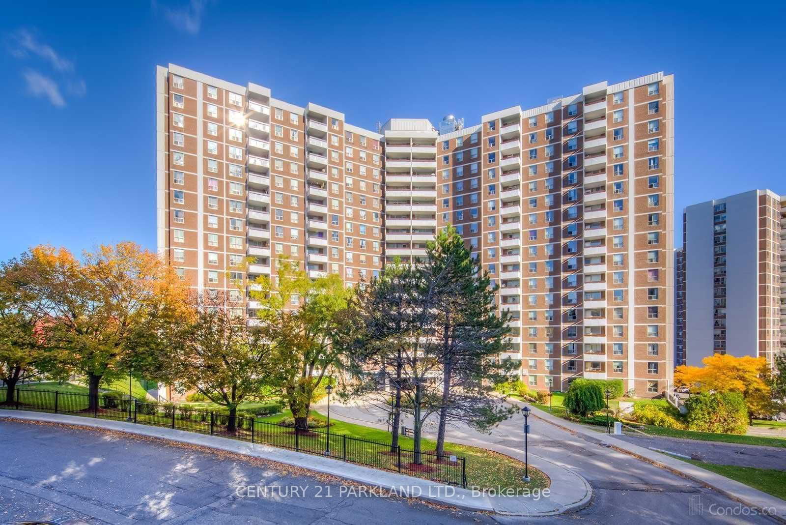 Condo leased at 517-10 Edgecliffe Glwy, Toronto, Flemingdon Park, M3C 3A3 - MLS: C11901899