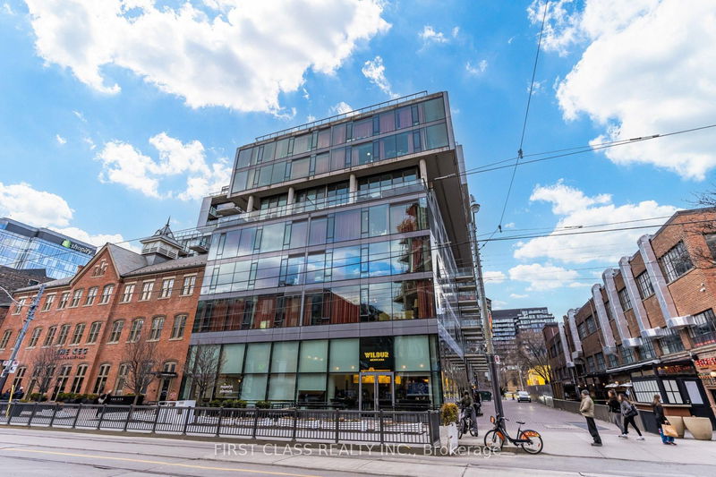 home for lease on 212-560 King Street W