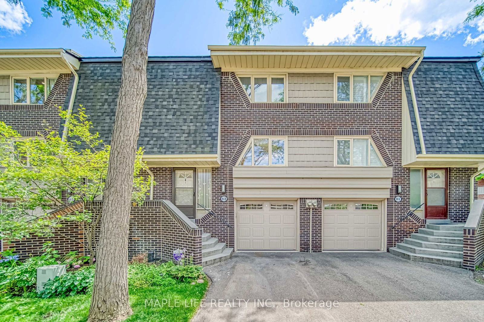 Townhouse for sale at 83 Flaming Rose Way, Toronto, Willowdale East, M2N 5W8 - MLS: C11903195