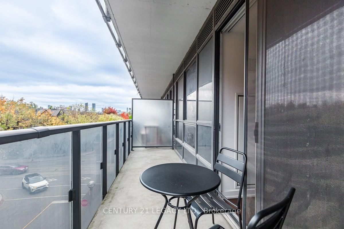 Listing Image 26
