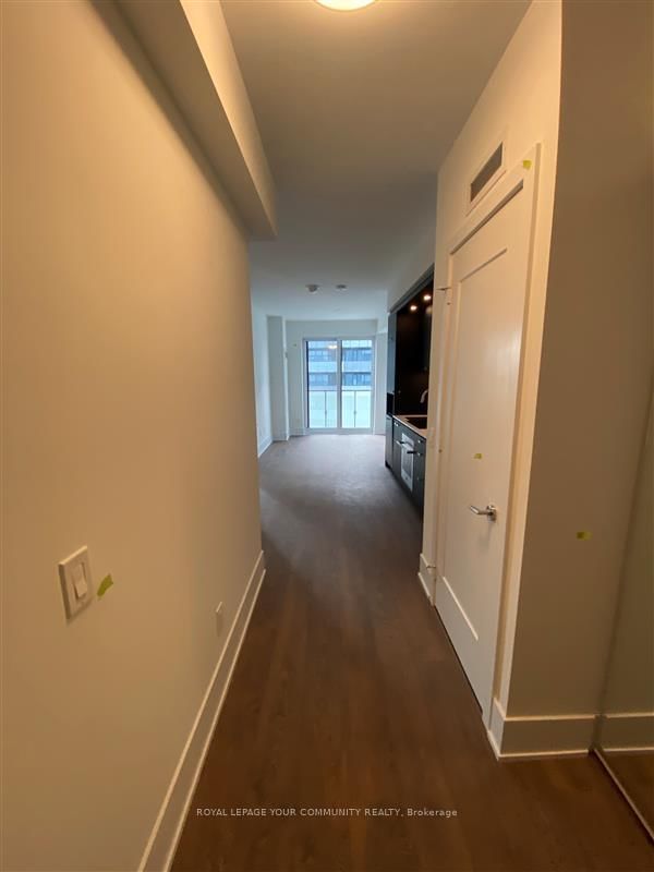 home for lease on 1601-470 Front Street W
