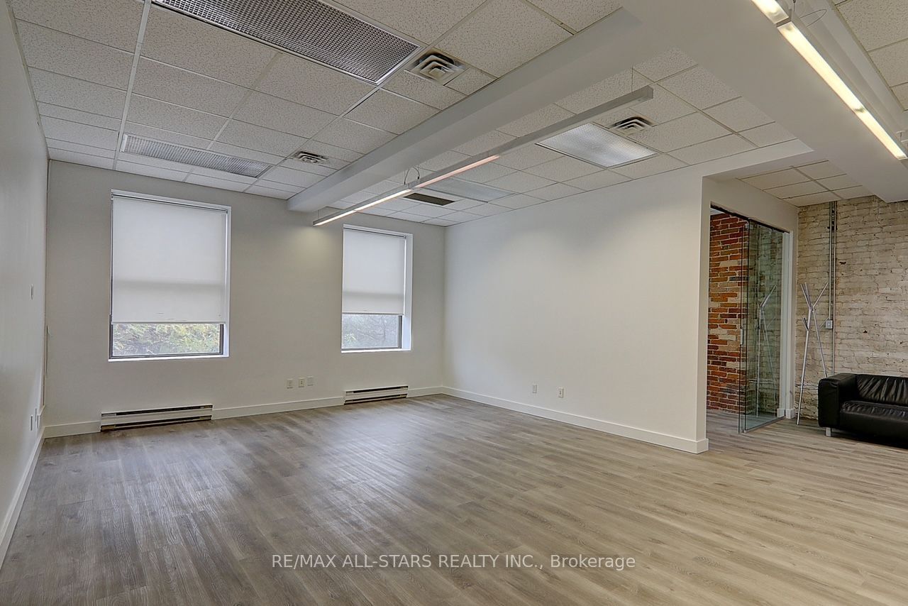 Office for lease at 202-66 Gerrard Street, Toronto, Church-Yonge Corridor, M5B 1G3 - MLS: C11904531