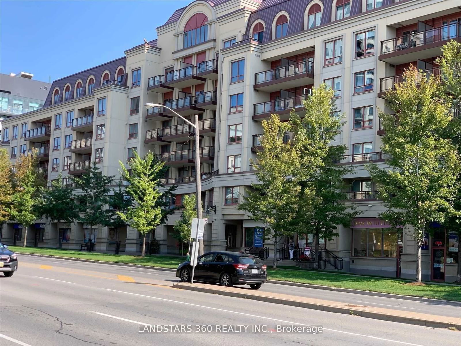 Condo for lease at 217-27 Rean Drive, Toronto, Bayview Village, M2K 0A6 - MLS: C11904554