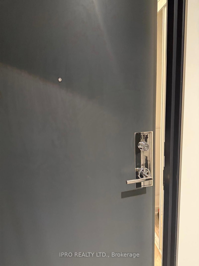 Room2