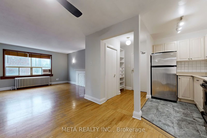 home for lease on 404-35 Raglan Avenue