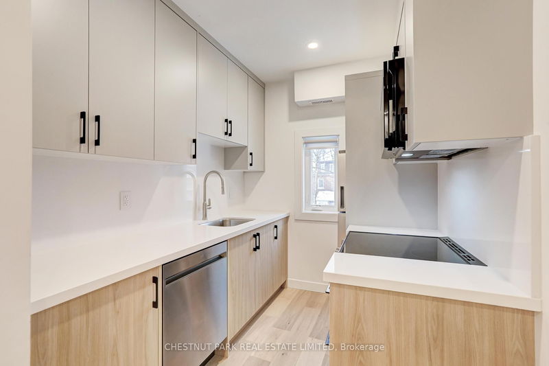 home for lease on Unit 3-326 St George Street