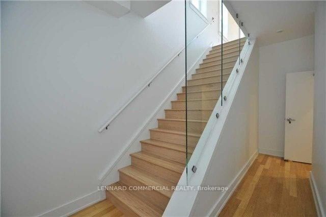 280 College Street, Unit 4 - Photo 2