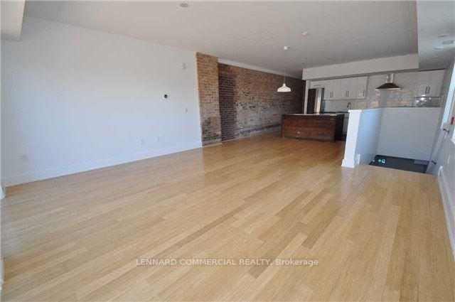 280 College Street, Unit 4 - Photo 3