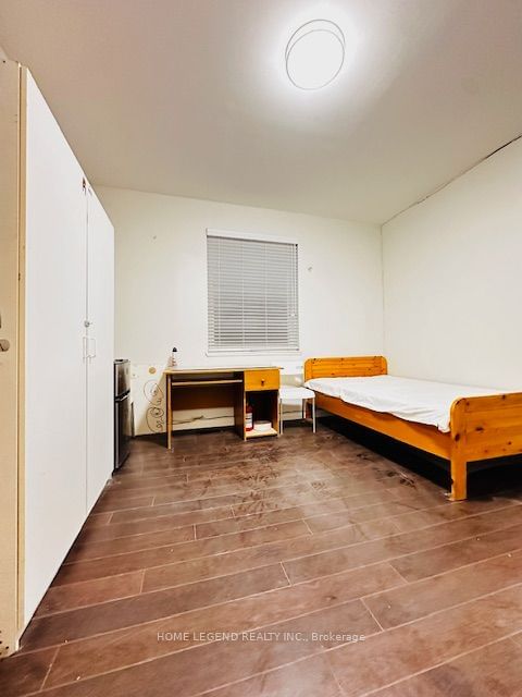 Room2