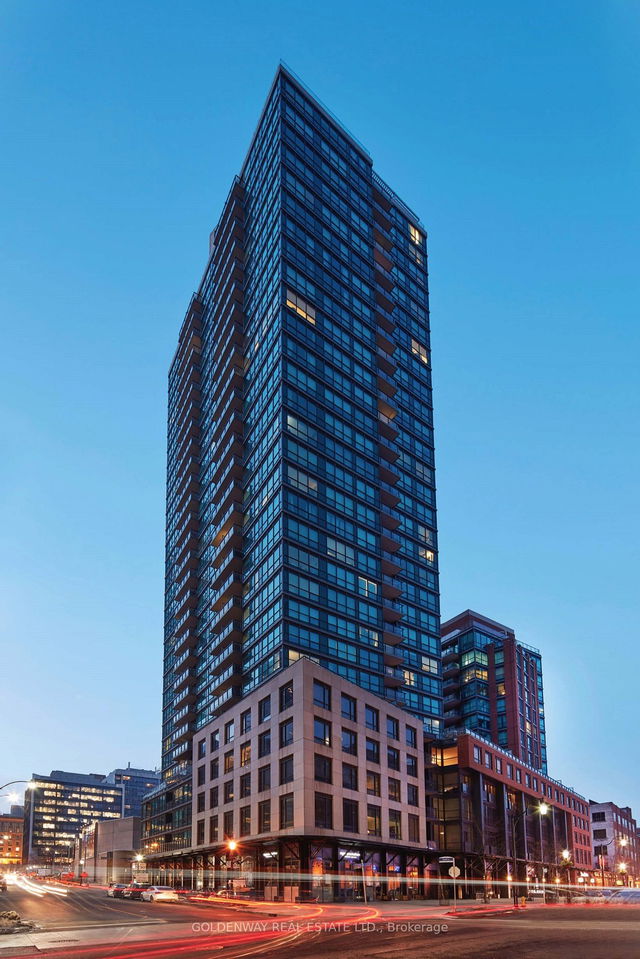 910 - 1 Scott Street