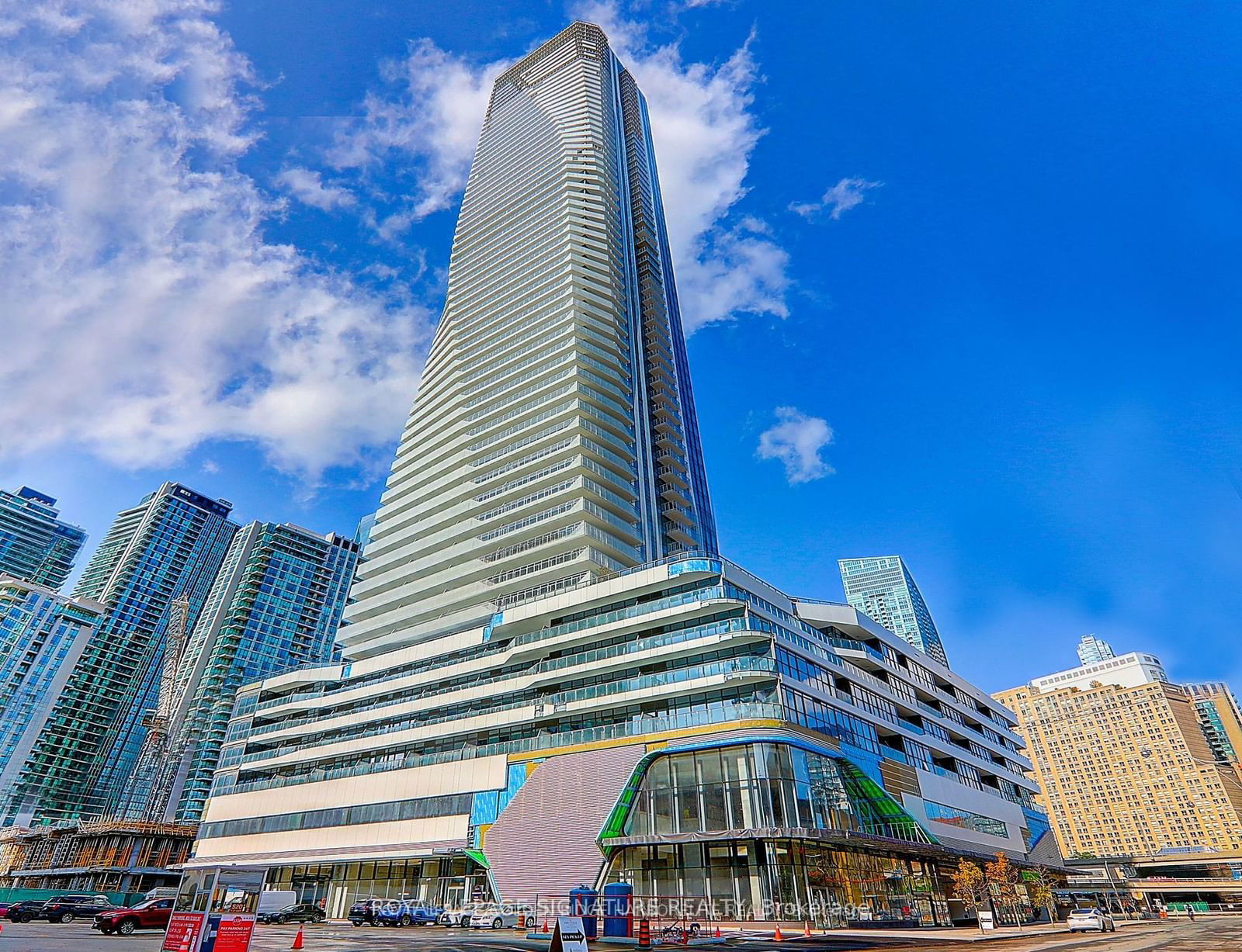 Condo leased at 2404-28 Freeland Street, Toronto, Waterfront Communities C1, M5E 0E3 - MLS: C11906971