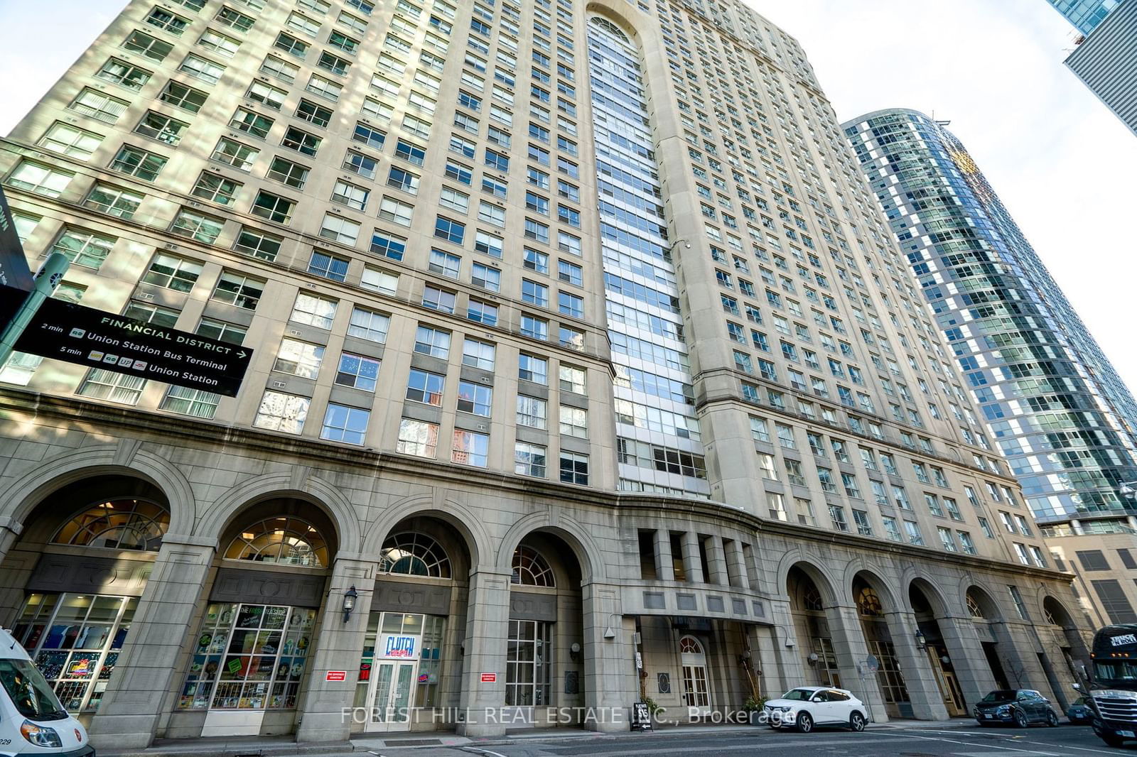 Condo leased at 710-25 The Esplanade, Toronto, Waterfront Communities C8, M5E 1W5 - MLS: C11907959