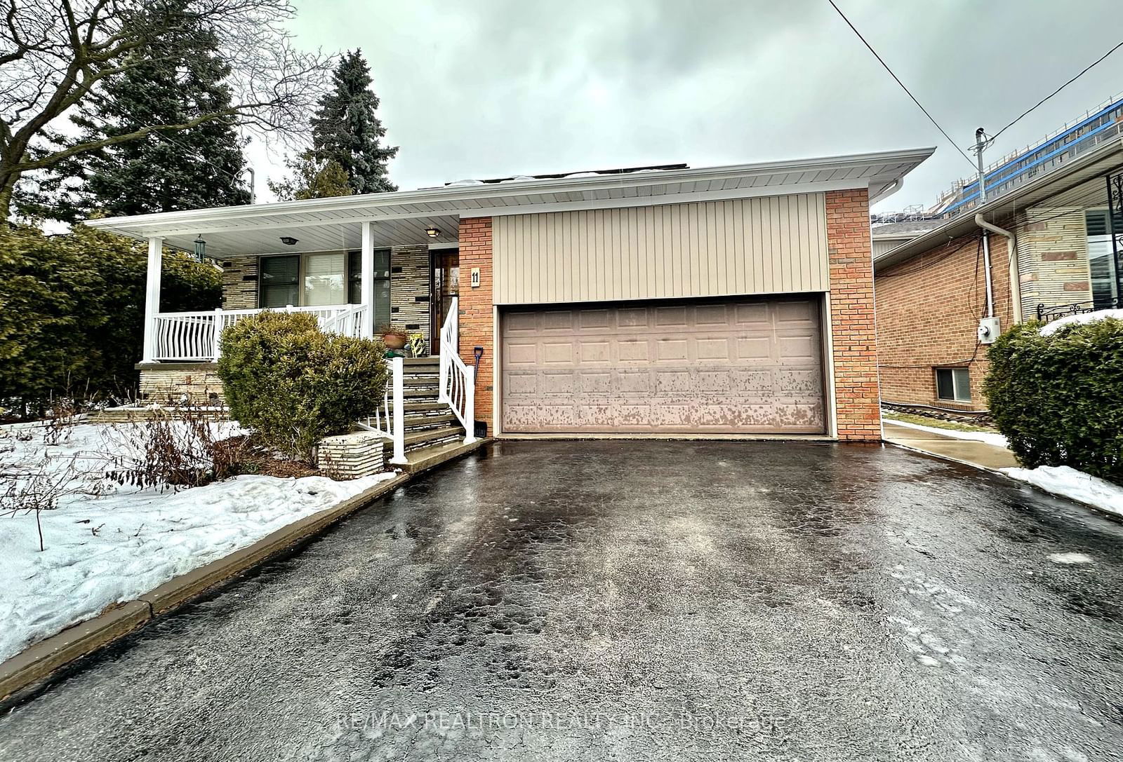 Detached House leased at Lower-11 Maxwell Street, Toronto, Bathurst Manor, M3H 5A9 - MLS: C11908193