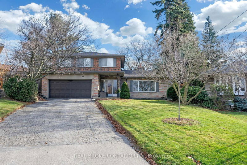home for sale on 11 Caronport Crescent