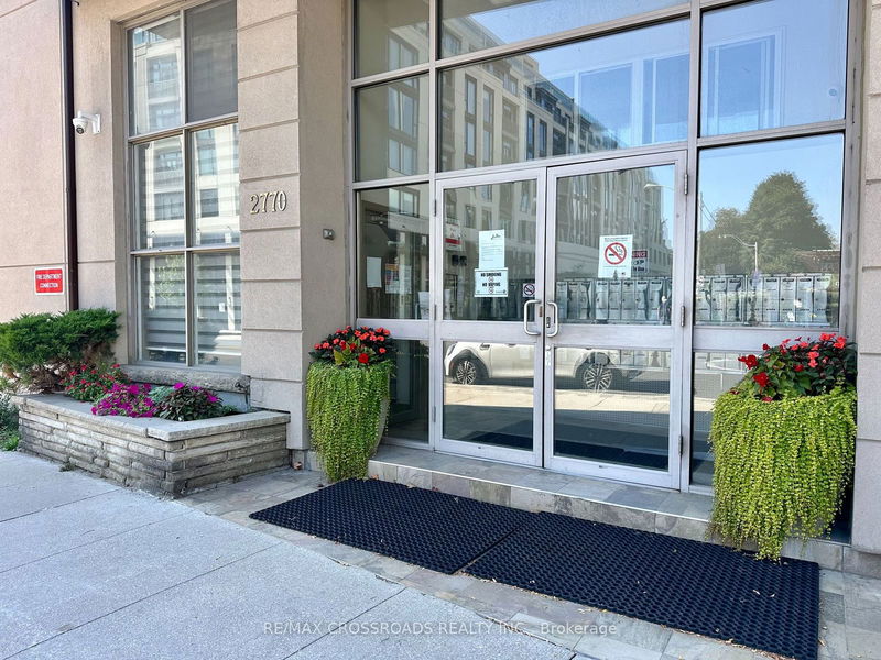 home for lease on 113-2770 Yonge Street