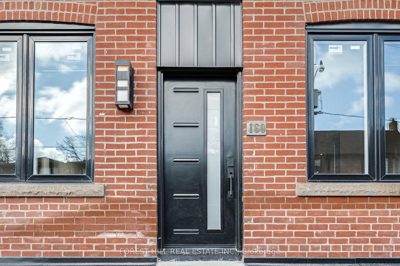 160 Tyrrel Ave, Toronto, M6G 2G7 | Image 2