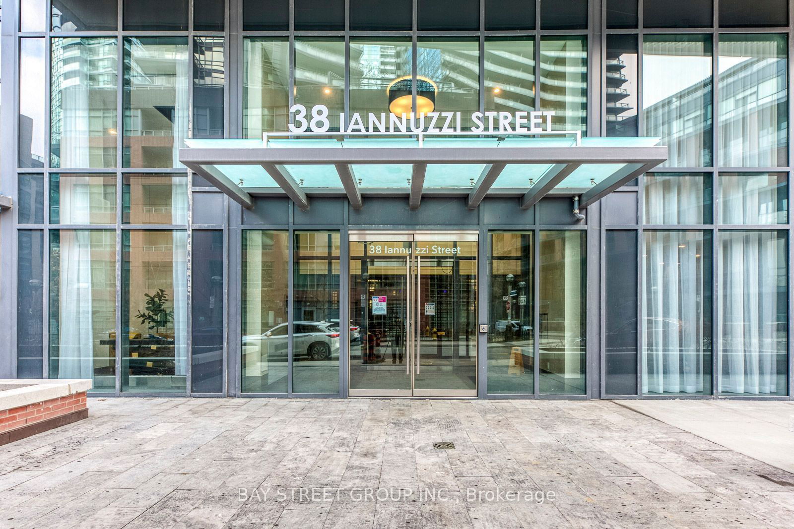 Condo leased at 1811-38 Iannuzzi Street, Toronto, Niagara, M5V 0S2 - MLS: C11910137