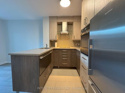 Unit 201 — 70 Alexander St, Toronto - Church-Yonge Corridor image-0-3