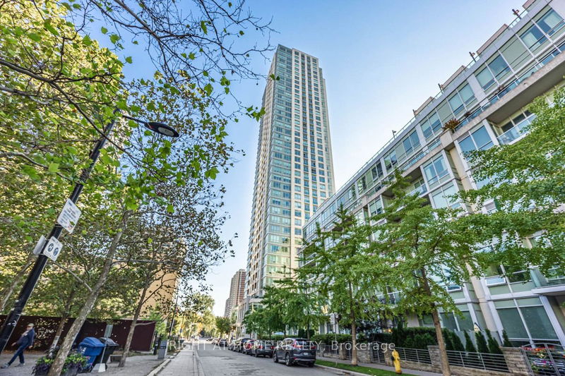 120 Homewood Ave #2909, Toronto, Ontario (MLS C11910680)