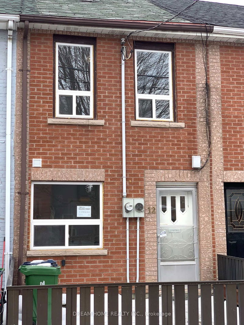 home for lease on 102-12 Mansfield Avenue