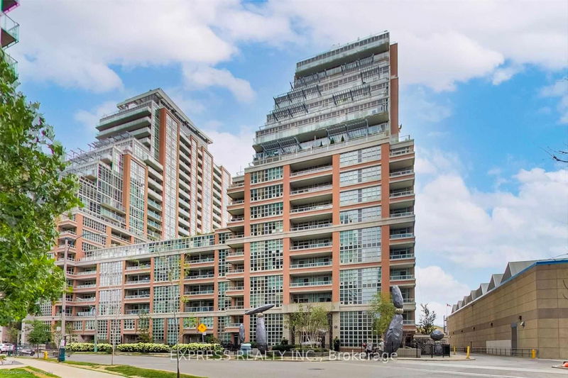 home for lease on 2301-85 East Liberty Street