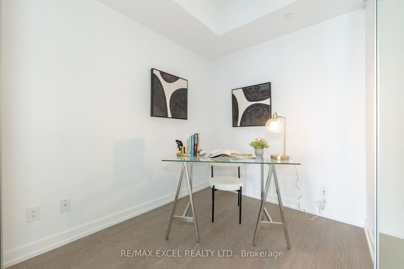 Room1