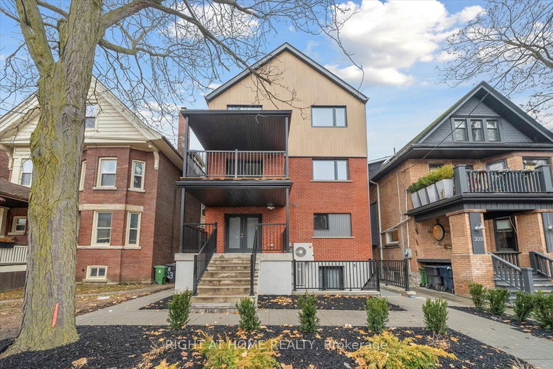 home for lease on 8-321 St George Street