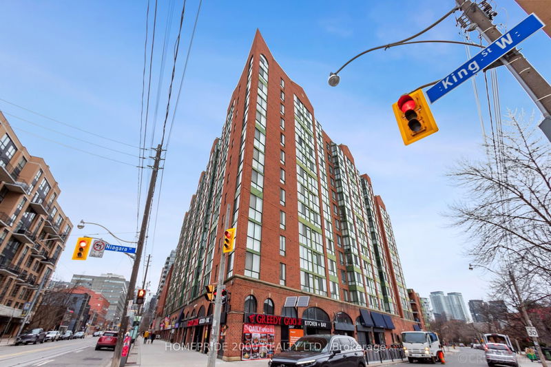 home for sale on 1015-801 King Street W